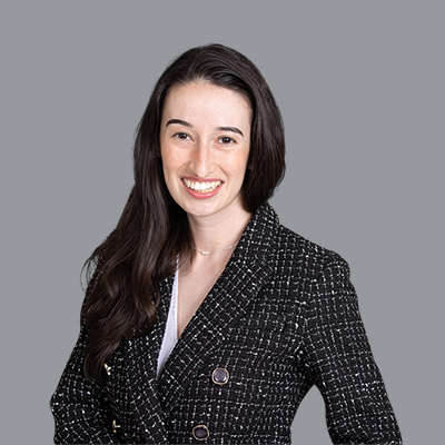 Alternative photo of Jennifer Siegel