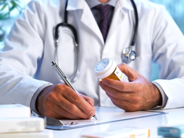 What To Do If You Are Accused Of Prescription Drug Fraud