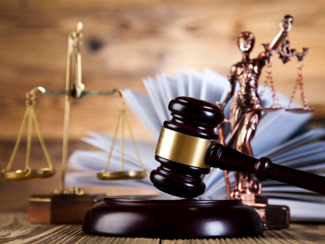 How to Work With Your Family Lawyer